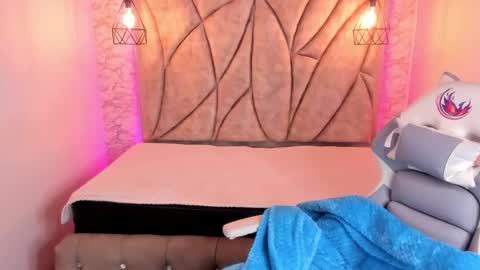   online show from 02-26-25, 12:03