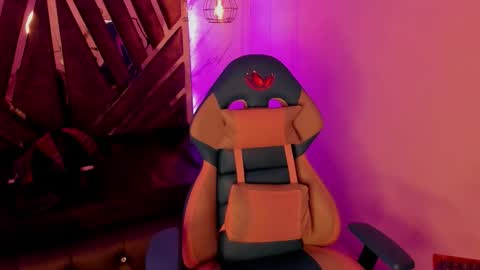   online show from 09-19-25, 11:22