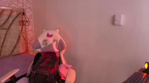   online show from 11-24-25, 11:21