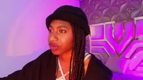   online show from 03-11-26, 12:22