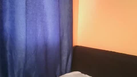 queen_sashavixen online show from 11-17-25, 06:52