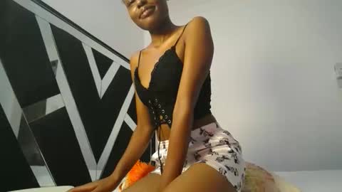 queen_sashavixen online show from 04-17-26, 05:10