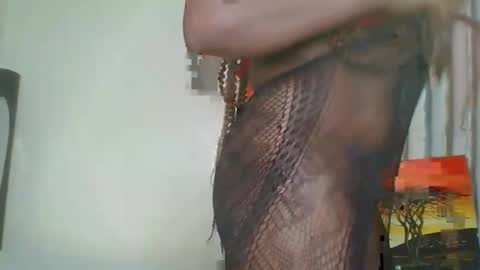 queen online show from 04-15-26, 10:00