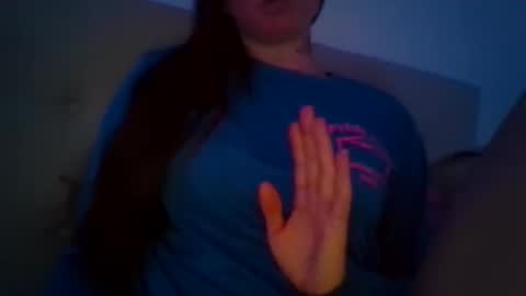 Snapshot of queenbee6269 chatting on 01-08-26, 10:01 queenbee6269 online show from 01-08-26, 10:01