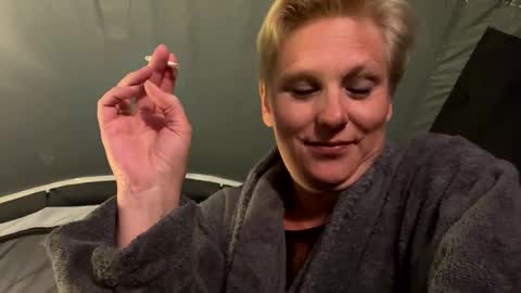 Angel online show from 03-26-26, 08:36