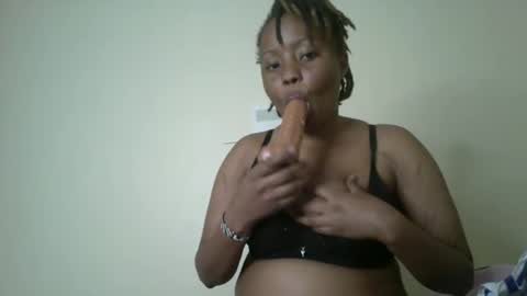 queen online show from 11-05-25, 09:31