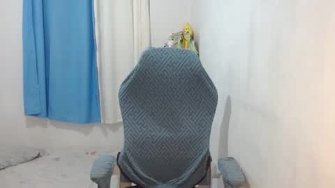 queen online show from 01-06-25, 07:13