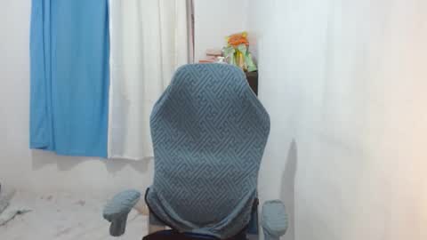 queen online show from 01-08-25, 07:34