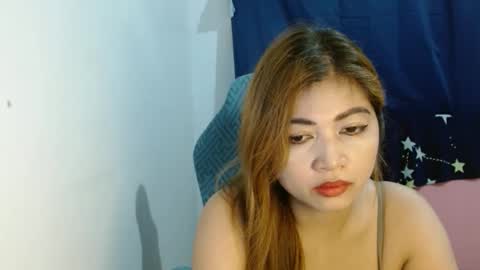 Snapshot of queenboba chatting on 05-11-26, 04:59 queen online show from 05-11-26, 04:59