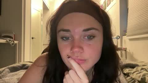 Snapshot of queencassidyy chatting on 01-06-26, 12:58 Cassidy online show from 01-06-26, 12:58