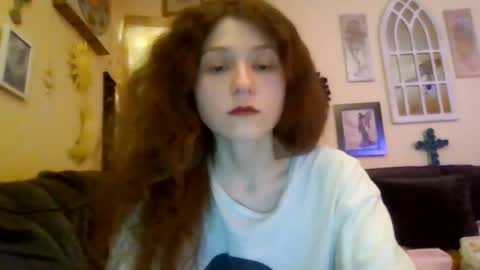 Snapshot of queencrimsonlvx chatting on 07-21-26, 03:20 queencrimsonlvx online show from 07-21-26, 03:20