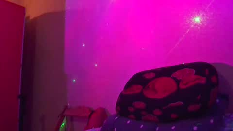 Snapshot of queengeek777 chatting on 01-08-26, 07:43 Domina Moon online show from 01-08-26, 07:43