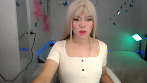 Snapshot of queenkelesey chatting on 09-30-25, 03:39 kelesey online show from 09-30-25, 03:39
