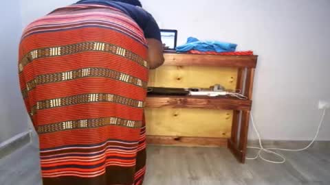 Snapshot of queenkiah chatting on 10-19-25, 07:36 Nina online show from 10-19-25, 07:36