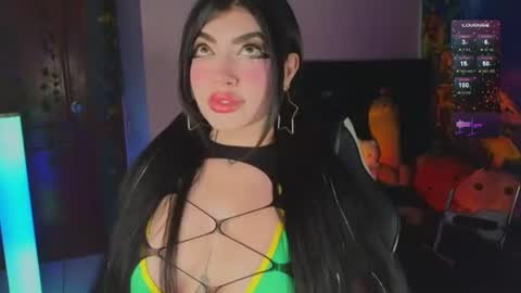 Snapshot of queenlamia chatting on 07-29-26, 11:03 Taurus online show from 07-29-26, 11:03