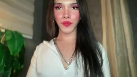 QUEEN online show from 04-09-26, 01:16