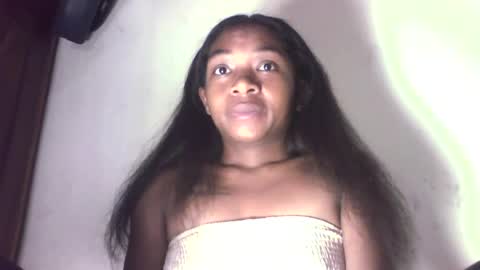 Snapshot of queennaya chatting on 06-24-26, 03:11 queennaya online show from 06-24-26, 03:11