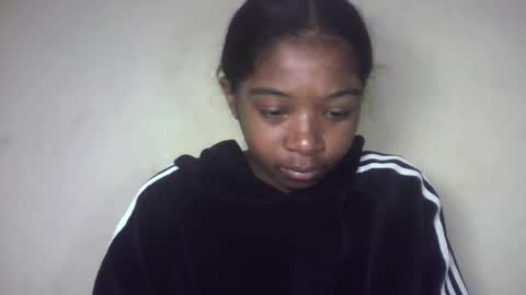 Snapshot of queennaya chatting on 07-23-26, 09:35 queennaya online show from 07-23-26, 09:35