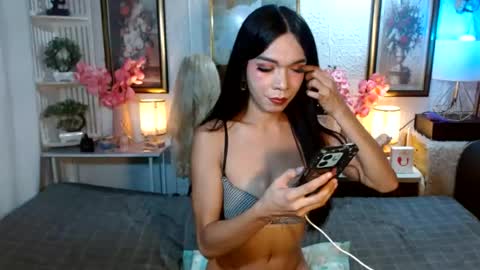 queennira online show from 07-11-26, 06:16