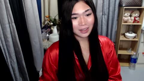 Snapshot of queenofcum169xx chatting on 07-09-26, 06:01 Mikka online show from 07-09-26, 06:01