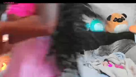 Snapshot of queenofheartsfaerah chatting on 09-10-25, 12:54 QueenOfHearts online show from 09-10-25, 12:54