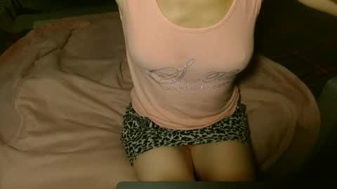 queenoftenderness online show from 09-17-25, 06:20