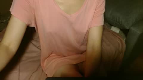 queenoftenderness online show from 12-16-25, 08:58