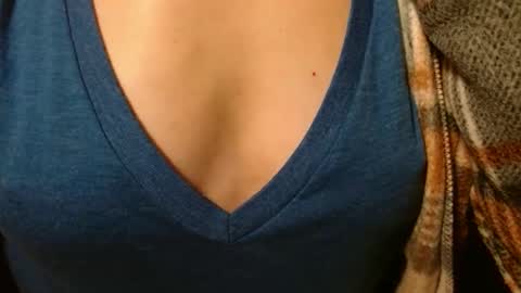 queenoftenderness online show from 03-31-26, 08:42