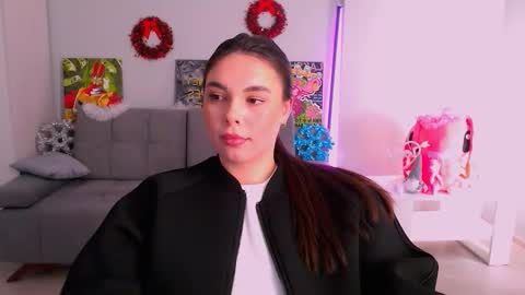 Patricia online show from 12-16-25, 10:42