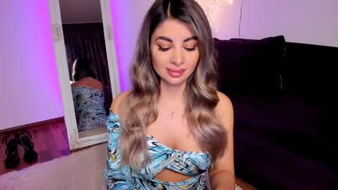 Queennofyuredreams online show from 04-18-26, 10:10