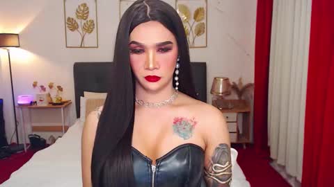 lexie online show from 11-22-25, 03:00