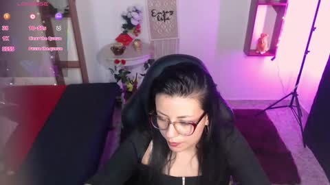 queenrose94 online show from 03-12-26, 12:33