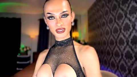ValentinaMoone online show from 07-04-26, 08:31