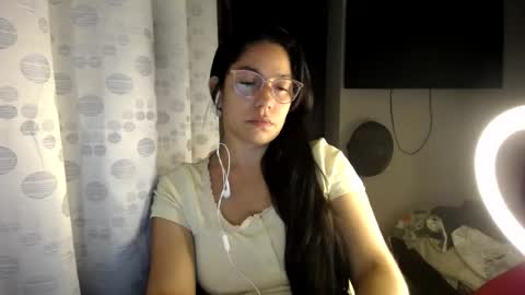 Paola online show from 06-19-26, 02:16
