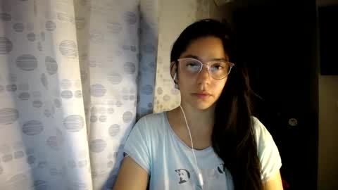 Paola online show from 06-30-26, 03:51