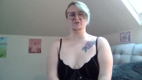 queerlyjaz online show from 11-15-25, 05:53