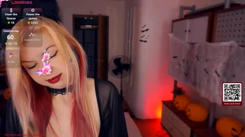 Tate online show from 10-18-25, 04:15