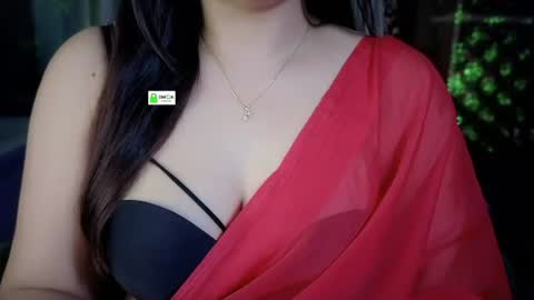 Snapshot of quest_queen chatting on 06-27-26, 11:48 zaara online show from 06-27-26, 11:48