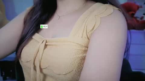 Snapshot of quest_queen chatting on 07-28-26, 12:48 zaara online show from 07-28-26, 12:48