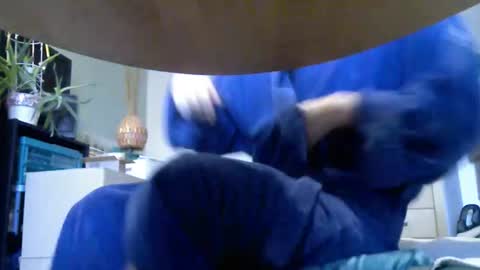 quetequeres online show from 01-08-26, 09:11