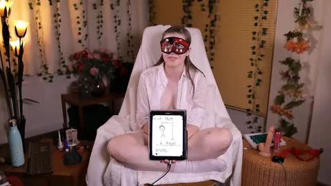 QuinnMonroe online show from 02-20-25, 11:43