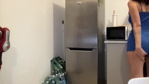 Quinnyelena online show from 02-12-25, 03:38