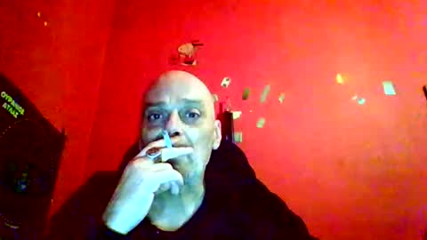 qwertyuiop22348015 online show from 04-02-26, 06:27