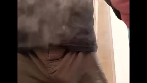 Snapshot of r27822204 chatting on 12-08-24, 09:41 r2424 online show from 12-08-24, 09:41