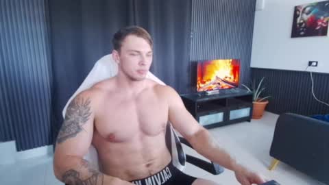 Snapshot of r9dima1998 chatting on 05-25-26, 06:03 Dmitry online show from 05-25-26, 06:03