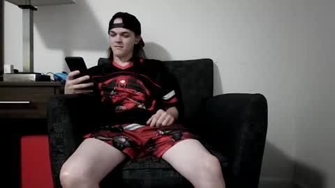 r_monkey583 online show from 10-17-25, 03:03