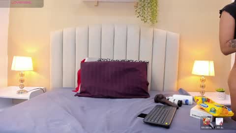 Snapshot of rachel_donnelly chatting on 04-23-26, 02:24 Rachel Donnelly online show from 04-23-26, 02:24