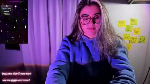 Snapshot of rachel_fo chatting on 12-13-24, 11:06 Rachel Foss online show from 12-13-24, 11:06