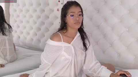 Snapshot of rachel_jamesx chatting on 05-10-26, 04:50 rachel_jamesx online show from 05-10-26, 04:50