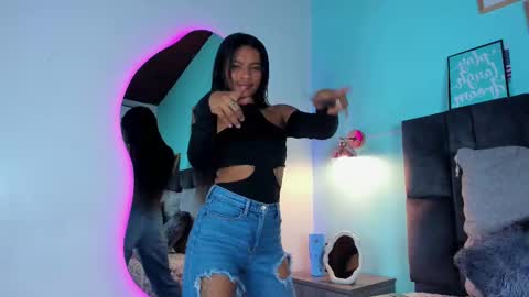  RACHEL  online show from 02-28-25, 11:25